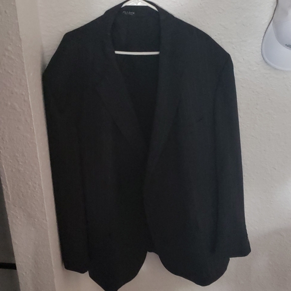 suit 